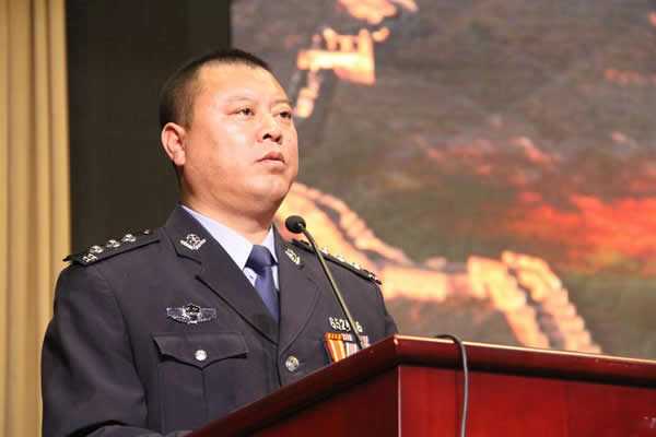 北镇广宁镇派出所所长张斌先进事迹报告